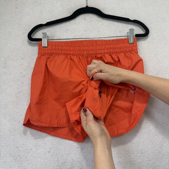 The North Face Shorts Womens XS Orange Running Lined Reflective Zip Pocket Gym - Picture 8 of 11